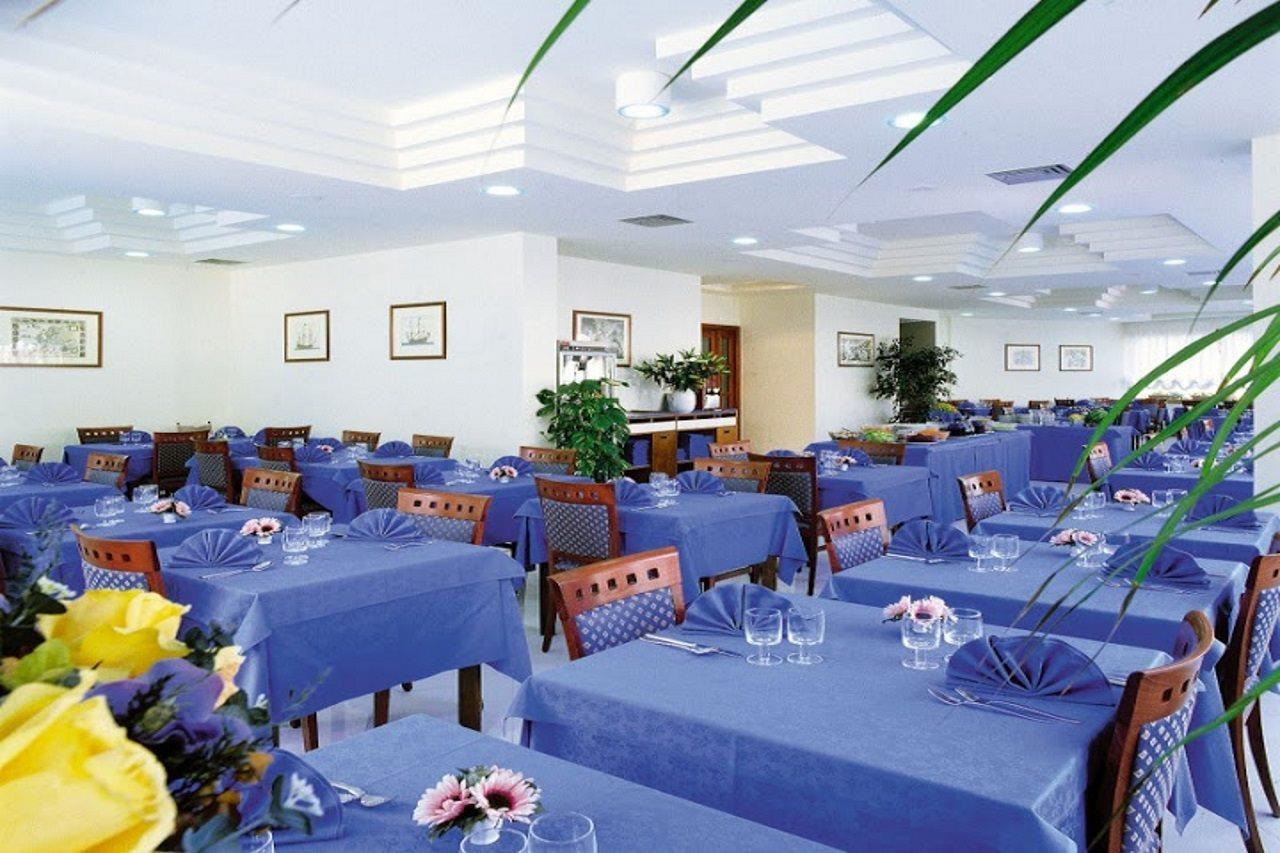 Hotel Alemagna Lido Del Sole 4*